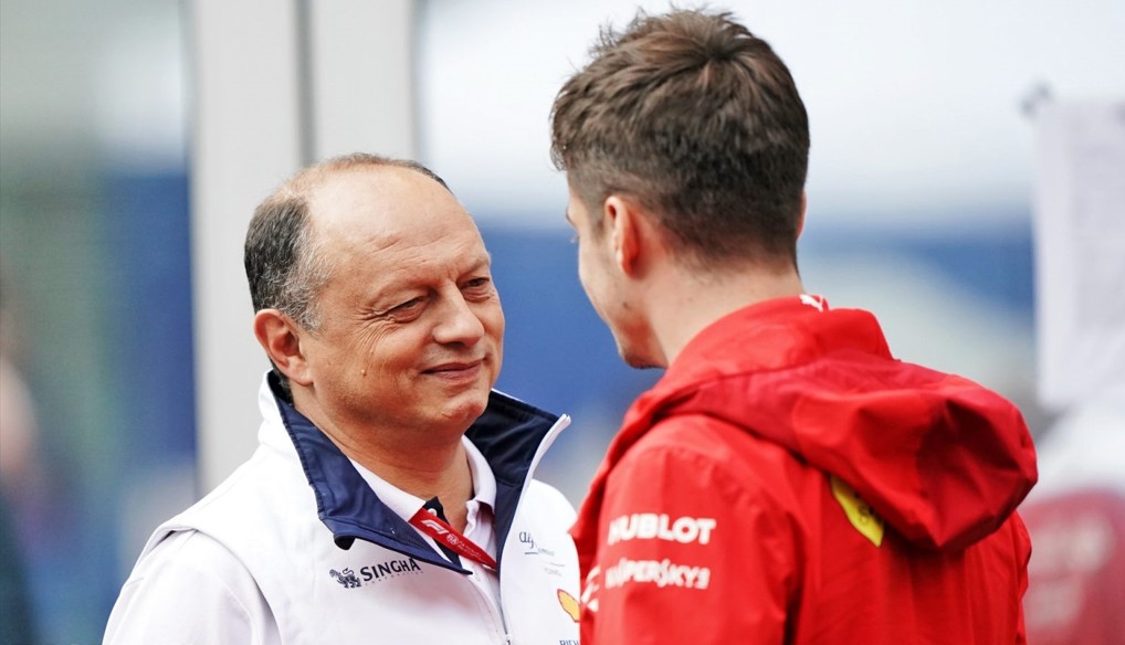 Leclercovo i Vasseurovo poznavanje nije problem za mene – Sainz