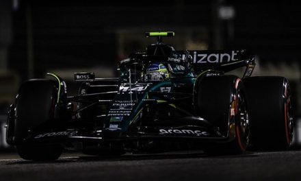 Russell: Alonso je veći „mračni konj“ od Ferrarija