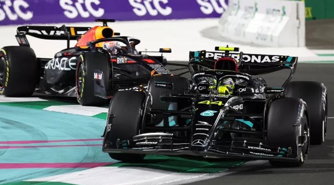 Hamilton: Nešto specifično ima na bolidu što mi ne odgovara