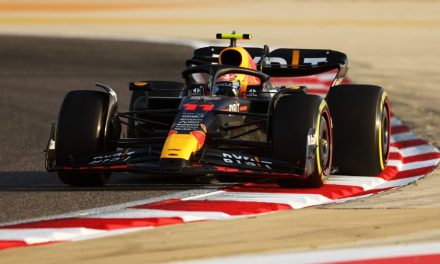 Sergio Perez najbrži na 1. treningu u Bahreinu