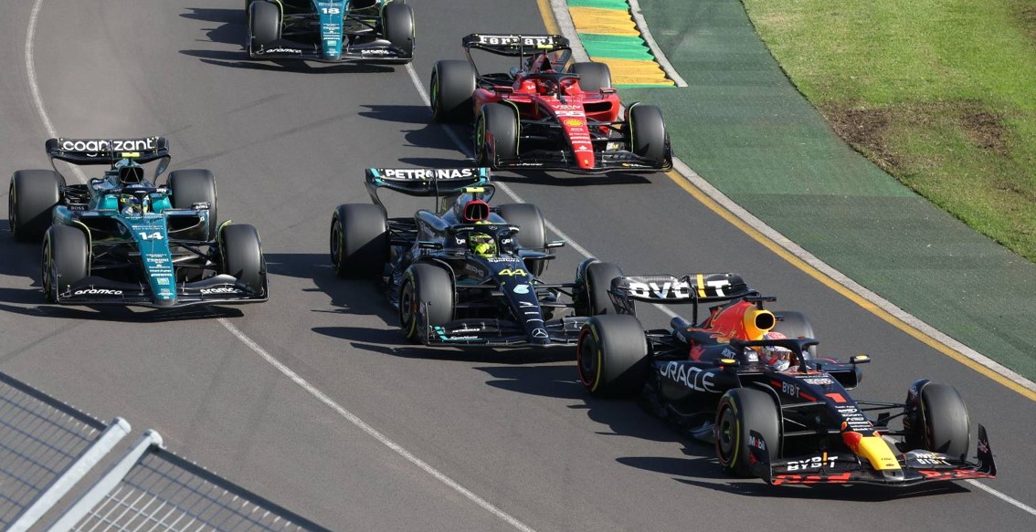 Hamilton negira Verstappena: Nisam ga izgurao sa staze