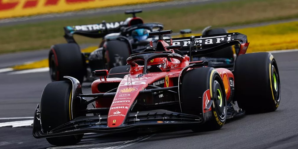 Ferrarijevo uplašeno razmišljanje spriječilo pritiskanje bolida u Silverstoneu