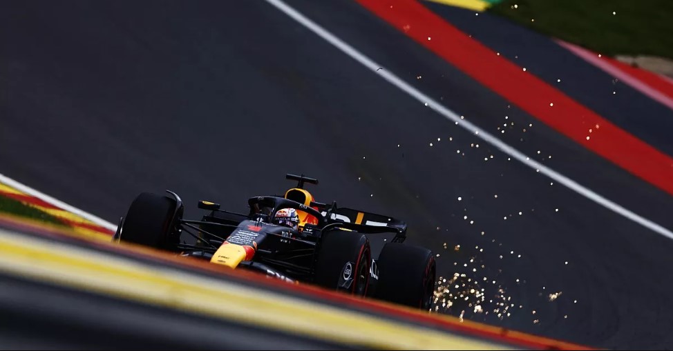 Horner: Očekujem mnogo kopija Red Bullovog bolida 2024