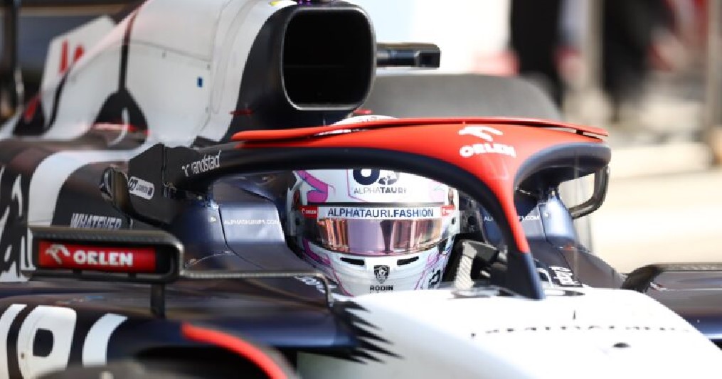 Liam Lawson na rubu potpisivanja ugovora — Red Bull