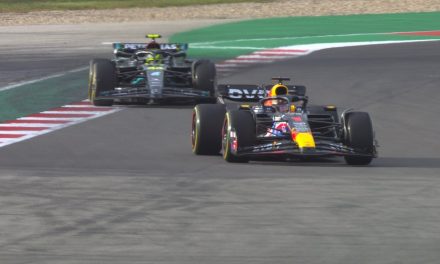 Hamilton je mogao pobijediti da je Mercedes napravio bolju strategiju – Verstappen