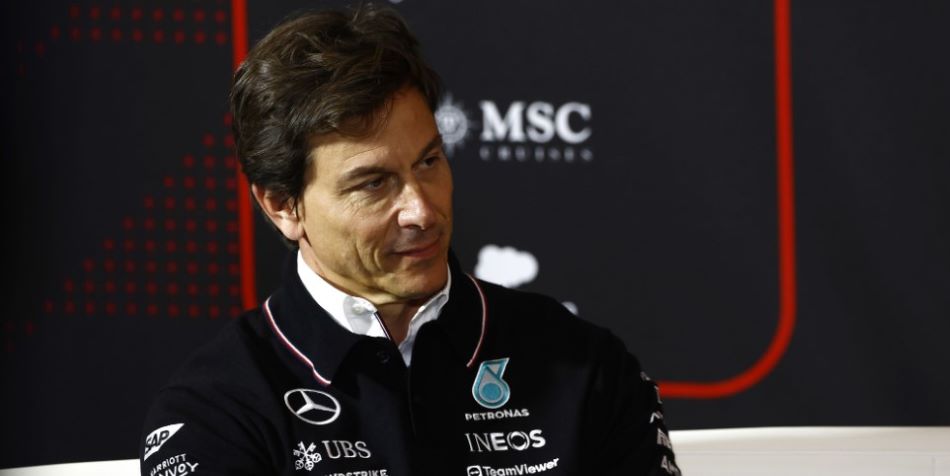 Mercedes ne želi ići ispred sebe samo zato što poduzima prave korake — Wolff