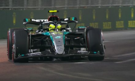 Trebao sam uzeti pole, pobjeda sad “ne dolazi u obzir” – Hamilton
