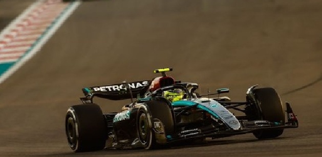 Mercedes: Hamilton bi se borio za pobjedu bez incidenta s čunjom