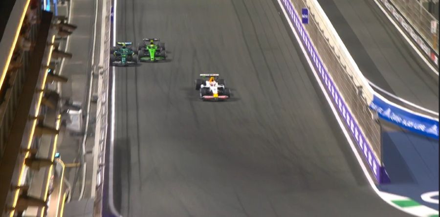 Aston Martin je kriv što se borimo sa Sauberom — Alonso