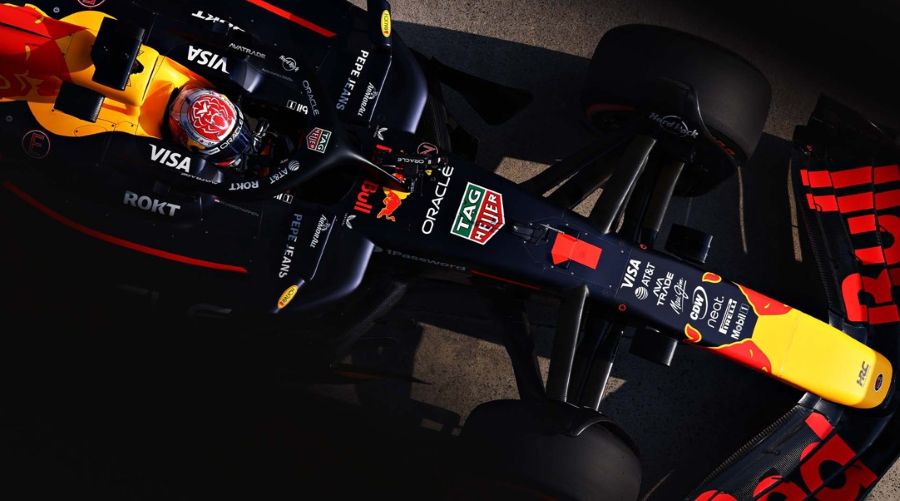 Verstappen: Naš fokus treba biti dominantan bolid