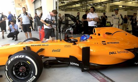 Alonso: Formula 1 ‘propušta dosta akcije’ zbog trenutnog zvuka motora