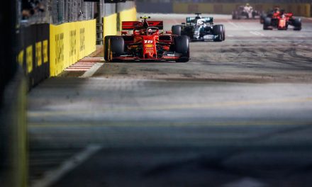 Hamilton ne razumije zašto Leclerc nije vozio brže u prvom stintu