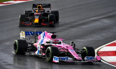 Verstappen pozdravlja Perezov dolazak: Bilo je teško boriti se sam protiv Mercedesa