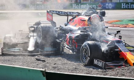 Verstappen i Hamilton krive jedan drugog za sudar
