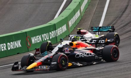Jos Verstappen o Mercedesu:  Čovjek bi pomislio da su naučili nešto iz Abu Dhabija