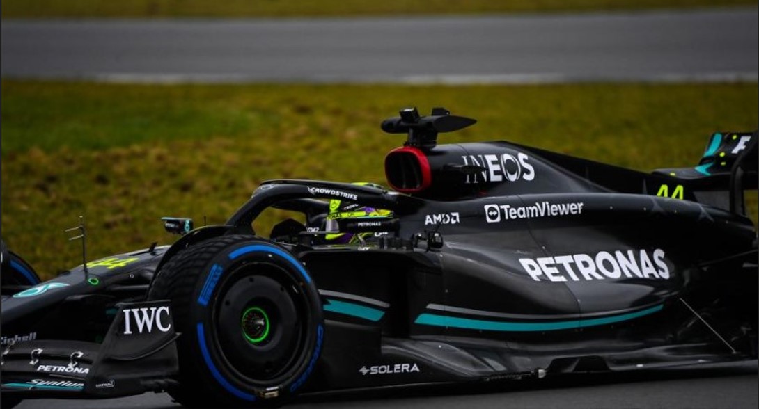 Button iznenađen što Mercedes nije promijenio bočne stranice tokom zimske pauze