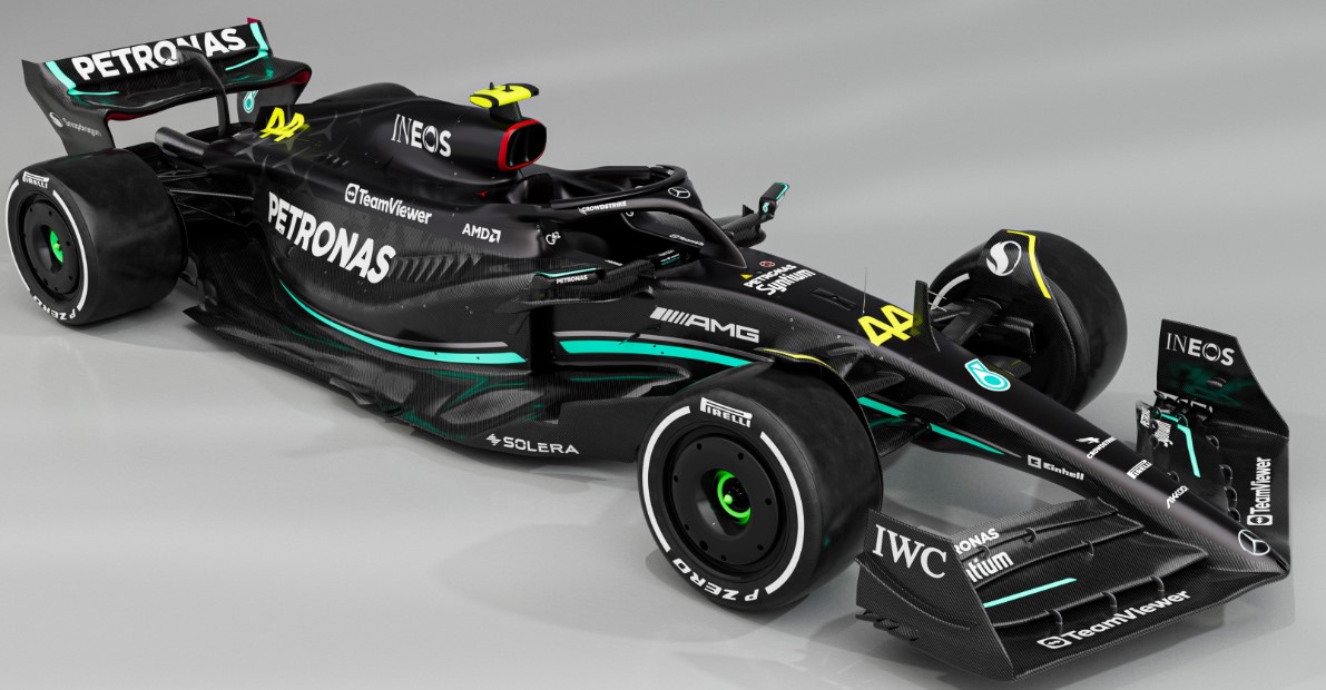 Mercedes predstavio W14 bolid