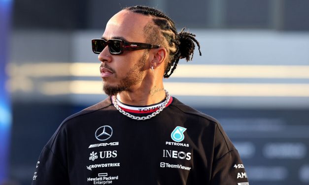 Hamilton: Mercedes je 1.5 sekundu sporiji od Red Bulla u utrci