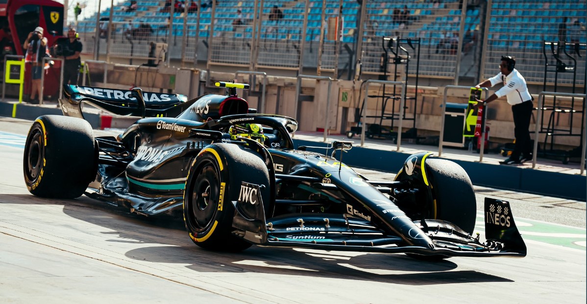 Hamilton: Na pogrešnom smo putu