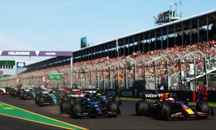 Horner: Verstappen je pokazao veliko strpljenje kada je izgubio lidersku poziciju