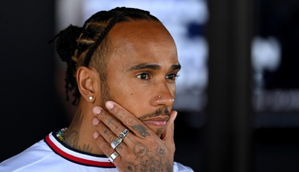 Hamilton je uzrujan što ne zarađuje najviše, možda mu Ferrari pomogne – Marko