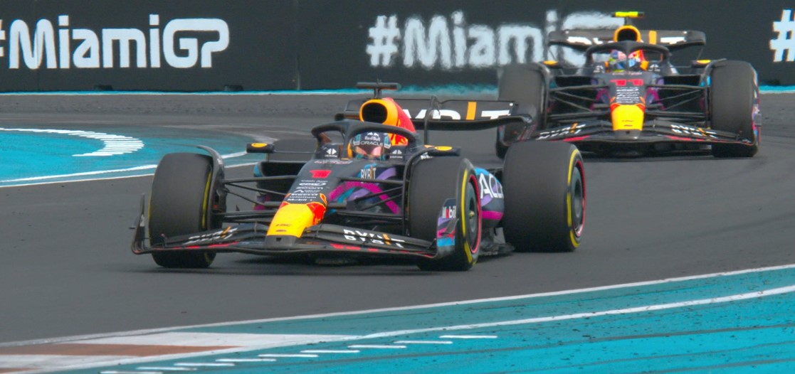 Perez: Verstappen je imao bolji tempo na hard gumama, moram znati zašto