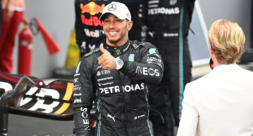 Hamilton: Novi ugovor sa Mercedesom bi mogao sutra biti potpisan