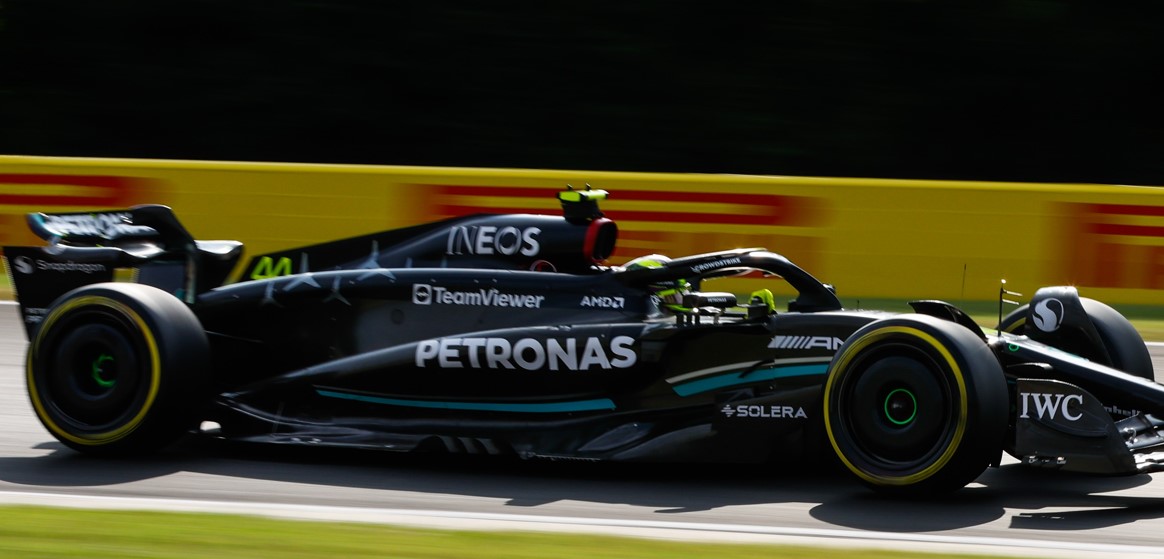 LEWIS HAMILTON OSVAJA POLE POSITION U MAĐARSKOJ