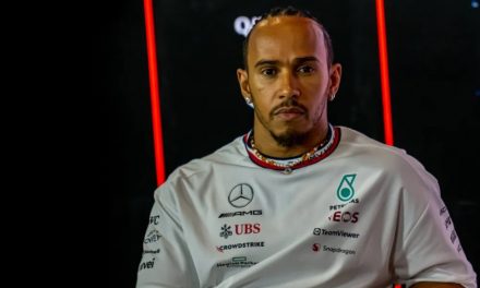 Hamilton: Forma Mercedesa neće uticati na pregovore oko novog ugovora