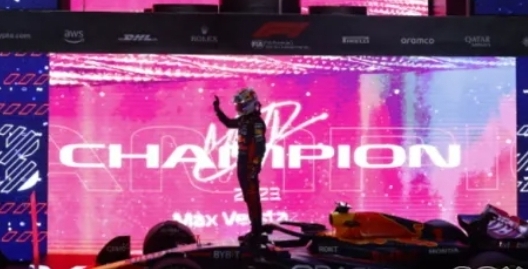 Ovo je moja najbolja titula — Verstappen