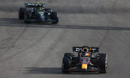 Verstappen: Cijenim borbe koje sam imao s Hamiltonom, ali mi ne nedostaju