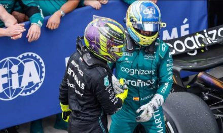 Hamilton nas sve motiviše — Alonso