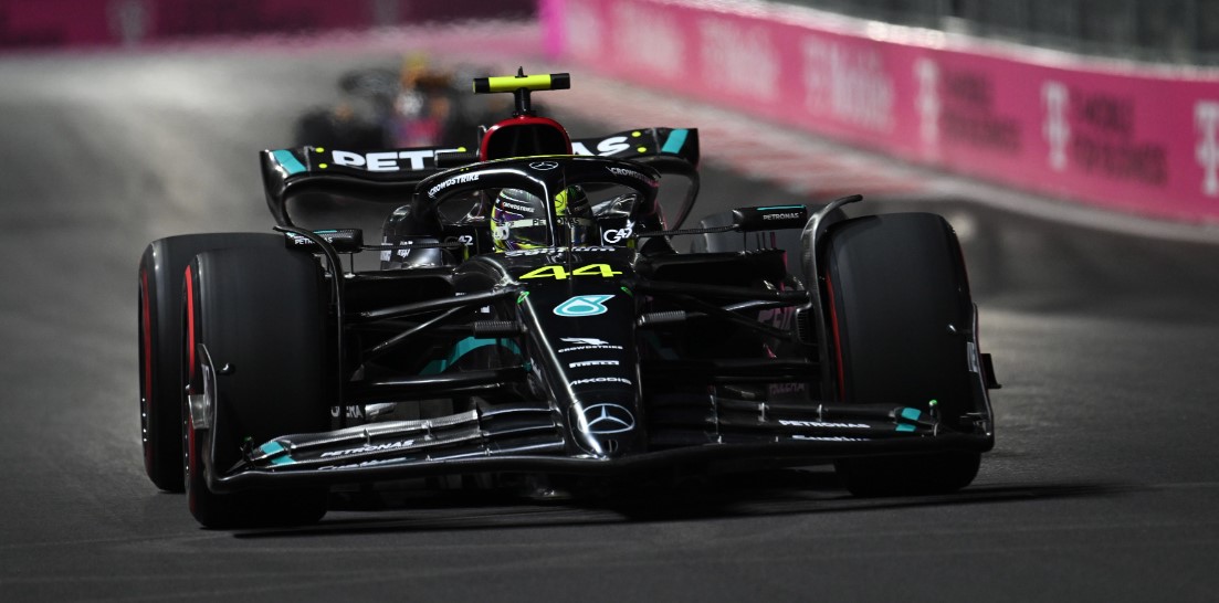 Nikad ne reci nikad vožnji nakon 40 godina — Hamilton