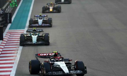 Tsunoda nije shvatio da je bio u vodstvu na VN Abu Dhabija