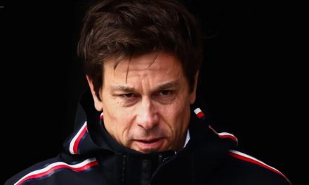 Sky F1: Wolff mora preuzeti odgovornost za lošu 2023
