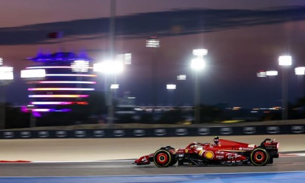 Ferrarijev dugi stint nudi borbu sa Red Bullom