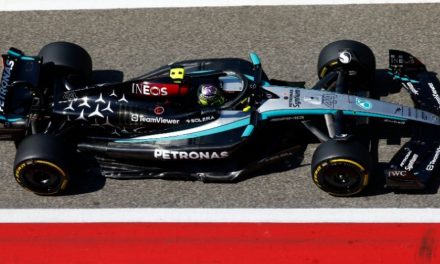 Hamilton: Mercedes je jasno napredovao s W15 bolidom
