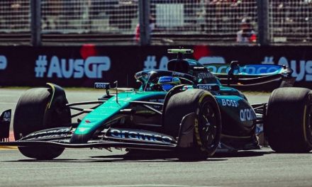 Alonso dobio kaznu od 20 sekundi zbog potencionalno opasne vožnje