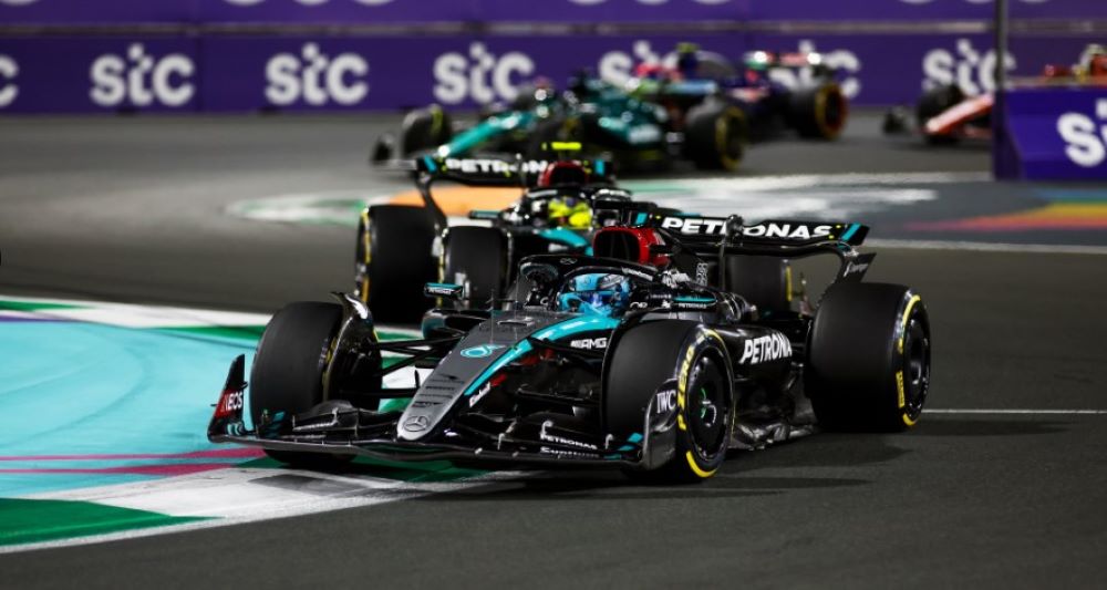 Šta govore podaci o Mercedesovim problemima