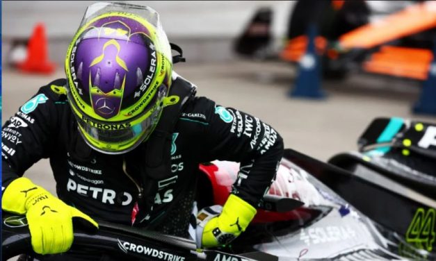 Hamilton dolazi u Ferrari kako bi postao najbolji ikad — Domenicali