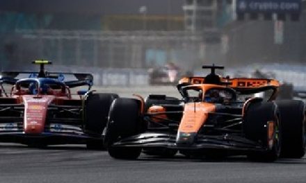 Sainz kažnjen u incidentu sa Piastrijem