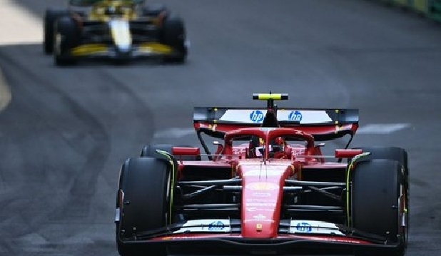 Norris: Sainzov povratak na istu poziciju je bio frustrirajuć i nepravedan