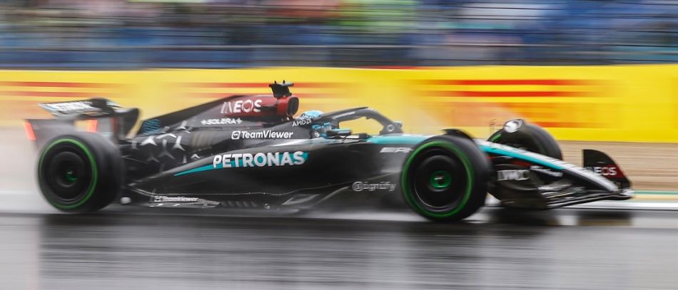 Mercedesove nadogradnje ne leže iza problema na Spa — Russell