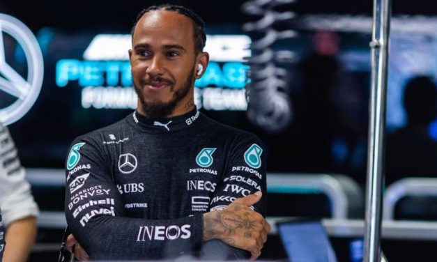 Hamiltonova prva vožnja za Ferrari će biti u bolidu iz 2022