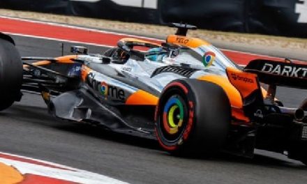 McLaren nije htio unijeti konfuziju u nadogradnje uvođenjem nove podnice