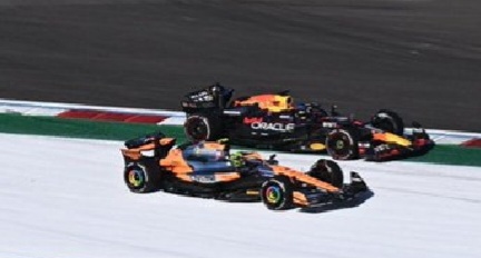 Zašto McLaren nije rekao Norrisu da vrati mjesto Verstappenu