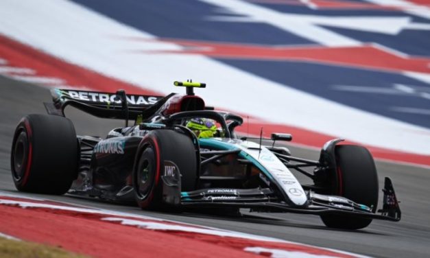 Hamilton odlučio ostati na nadogradnjama iz Austina uprkos problemima s VN SAD-a