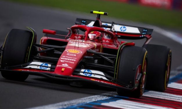 Carlos Sainz osvaja VN Meksika