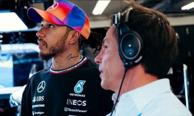 Hamilton ni u jednom scenariju nije trebao ostati bez 8. titule u Abu Dhabiju — Wolff