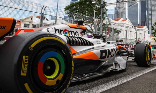 Red Bull optužuje McLaren da sipa vodu u gume kako se ne bi pregrijavale u utrci